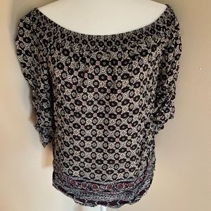 Off-the-shoulder 3/4 Sleeve Blouse